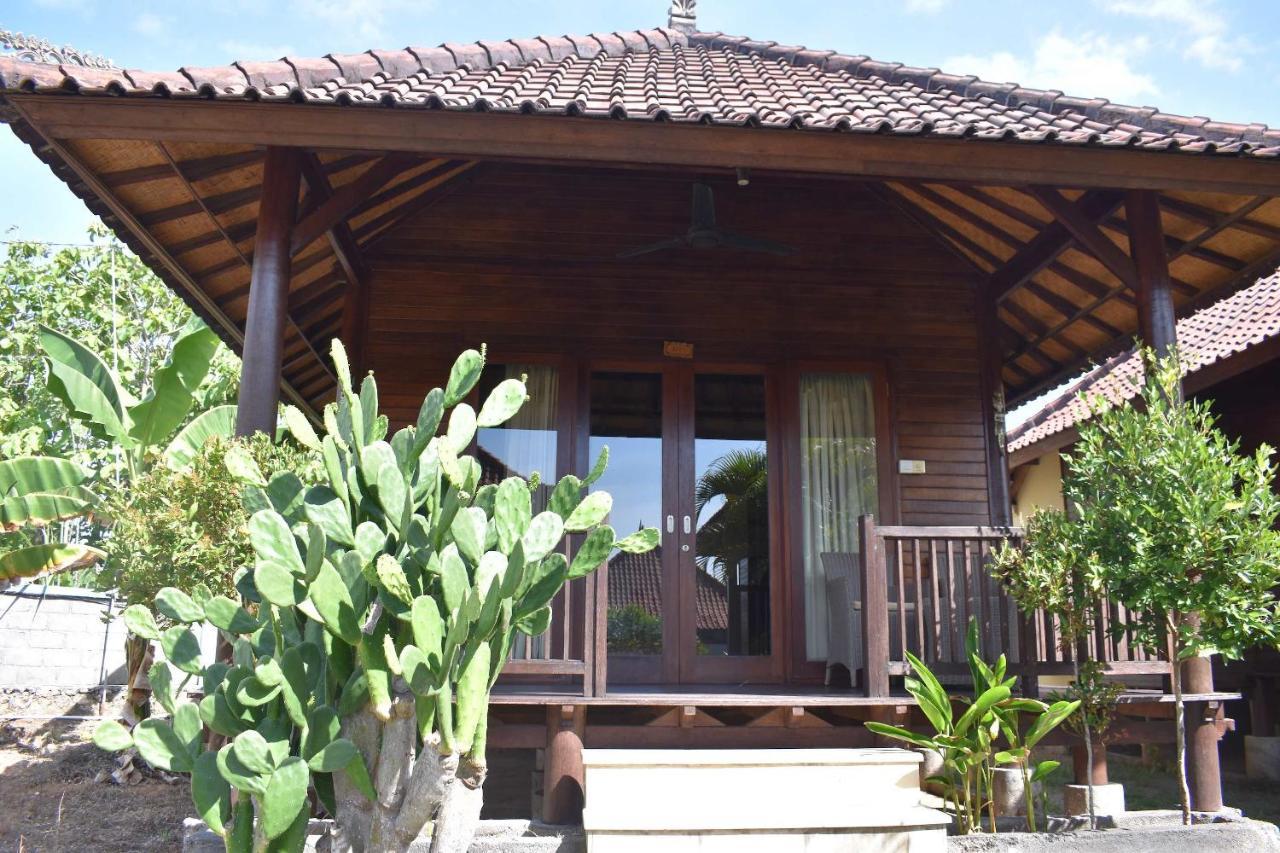 Bali Belva Hotel Nusa Lembongan  Exterior photo