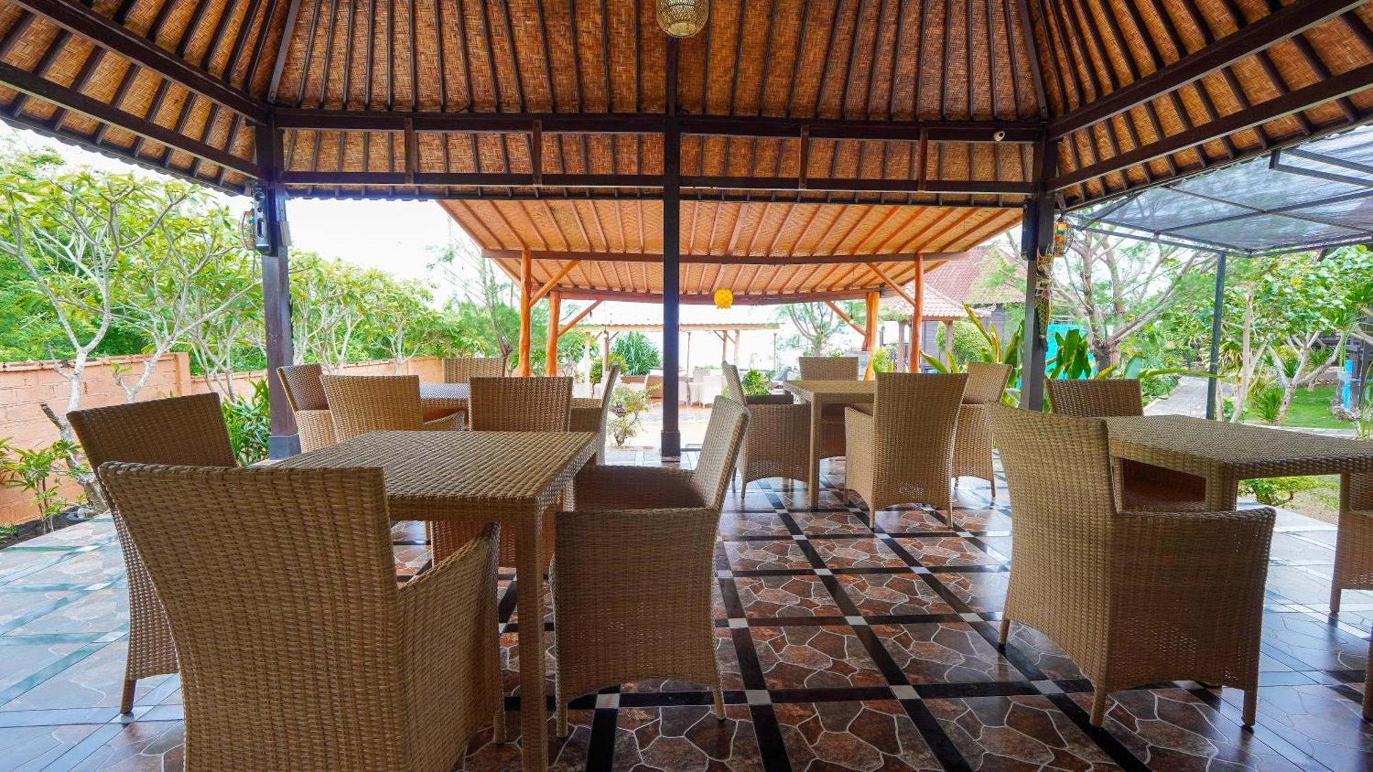 Bali Belva Hotel Nusa Lembongan  Exterior photo