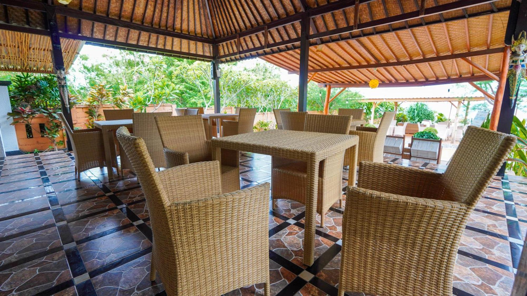 Bali Belva Hotel Nusa Lembongan  Exterior photo