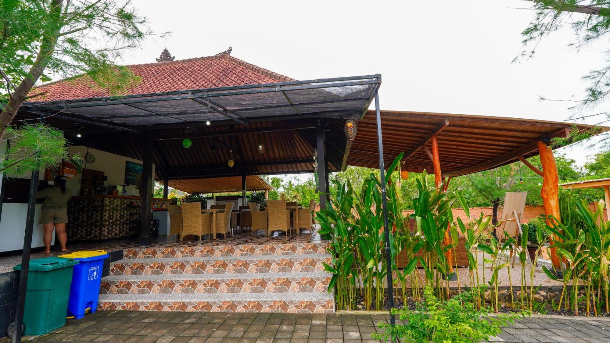 Bali Belva Hotel Nusa Lembongan  Exterior photo